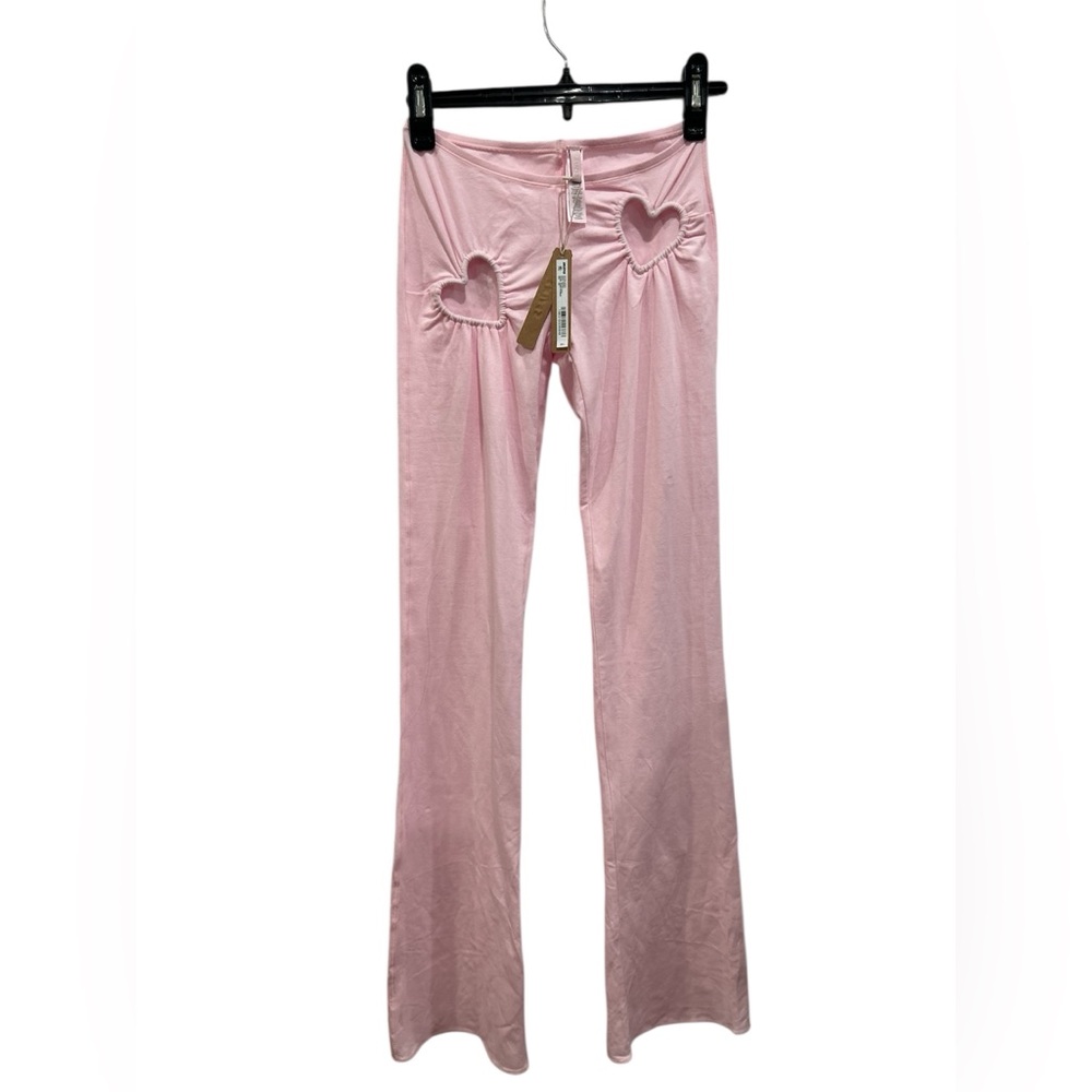 NWT SKIMS HEART CUT OUT FLARE LEGGING SZ XXS CHERRY BLOSSOM - Picture 3 of 7